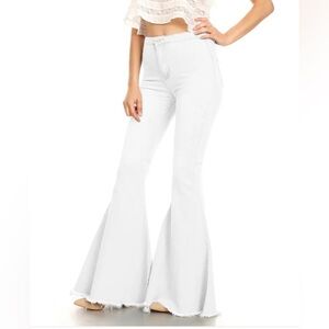 Anna-Kaci Women's High Waisted White Flared Jeans w/ Raw Hemline Size: Small (S)